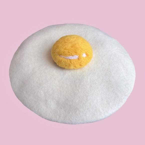 NWT Handmade Fried Egg Wool Winter Beret Hat 1 Size - Picture 5 of 8